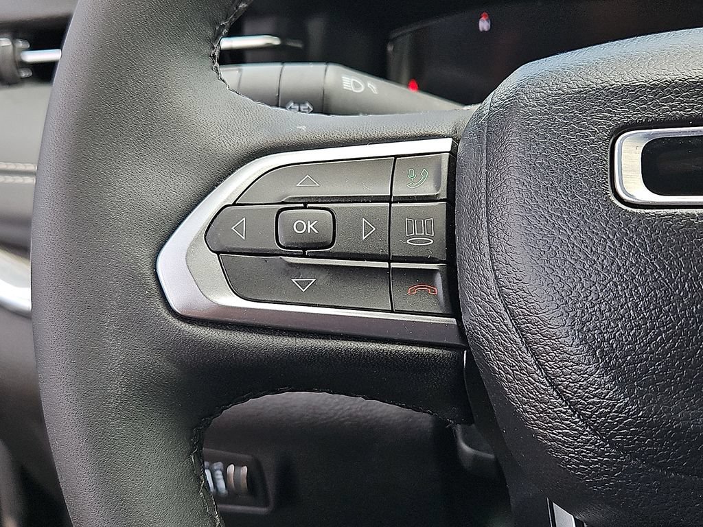 Certified 2023 Jeep Compass High Altitude AWD/4WD image 23