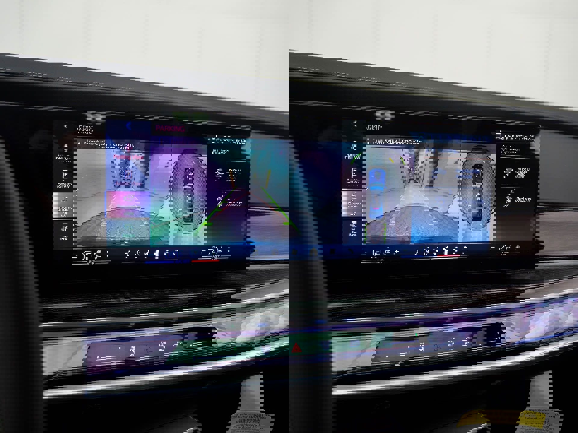 New 2026 BMW 750e xDrive w/ Executive Package image 33