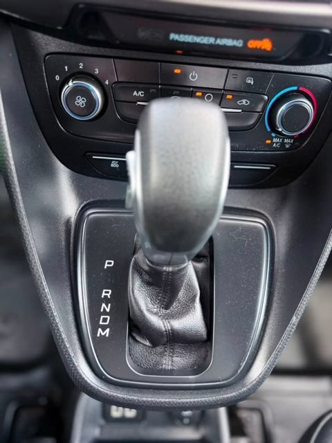Used 2020 Ford Transit Connect XL FWD image 30