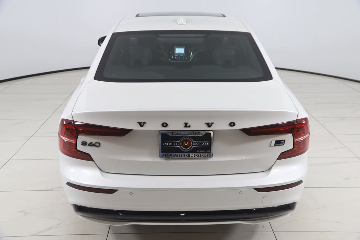 Used 2024 Volvo S60 T8 Plus AWD/4WD image 45