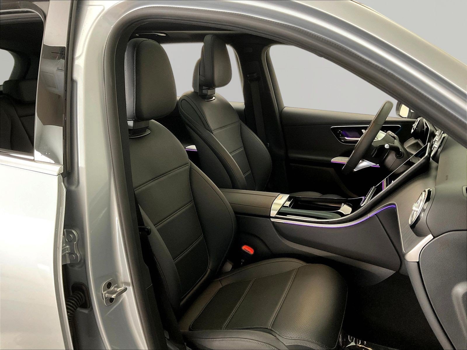 Used 2026 Mercedes-Benz GLC 300 4MATIC image 29