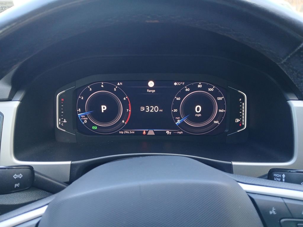 Used 2021 Volkswagen Atlas SEL R-Line image 22