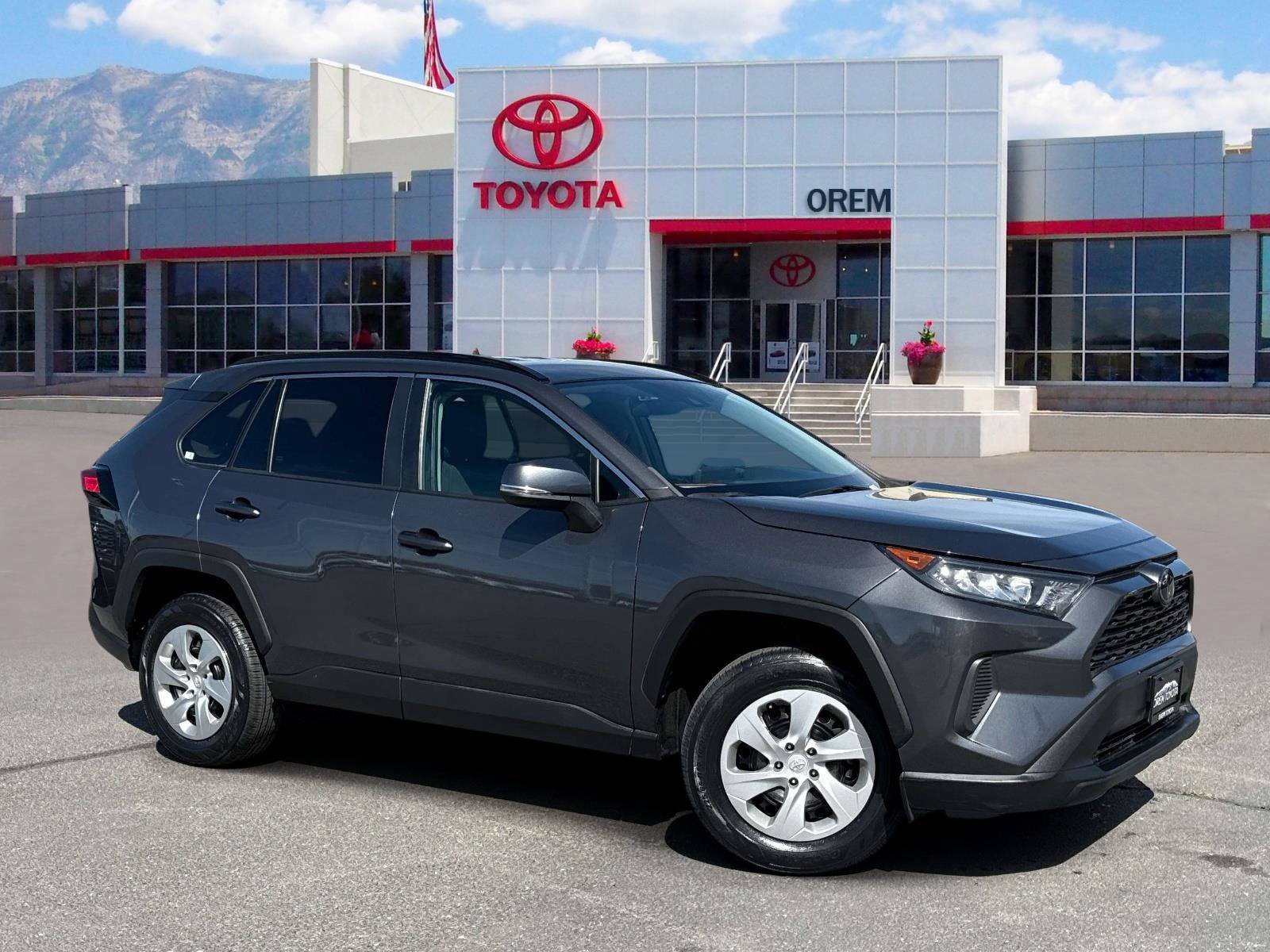 Used 2020 Toyota RAV4 LE w/ All Weather Liner Package FWD image 1