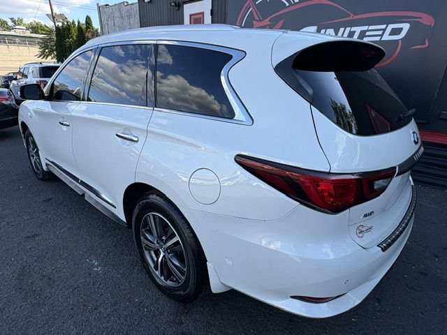 Used 2019 INFINITI QX60 Luxe w/ Essential Package AWD/4WD image 4