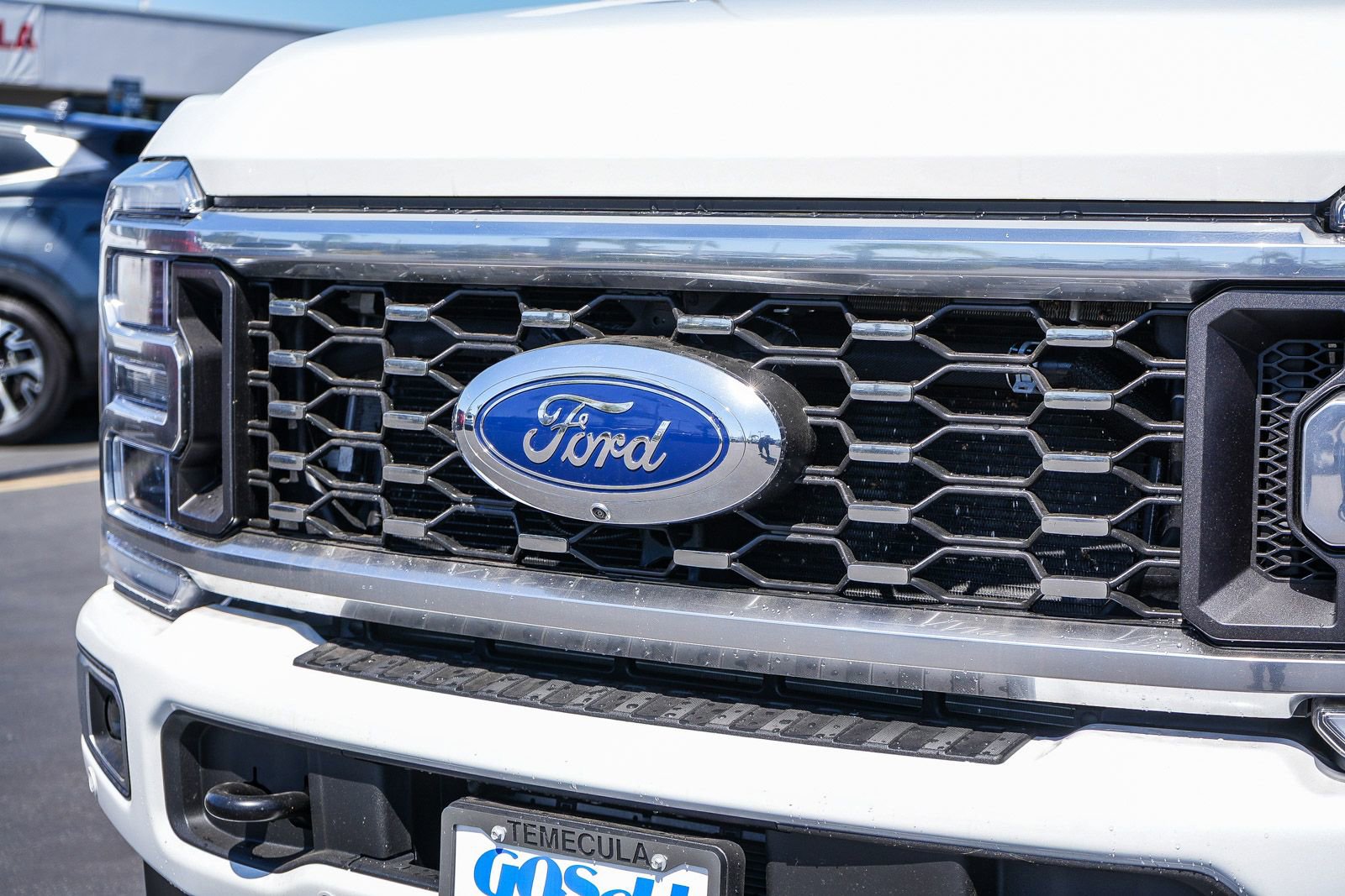 Used 2025 Ford F450 Platinum w/ Platinum Plus Package AWD/4WD image 5