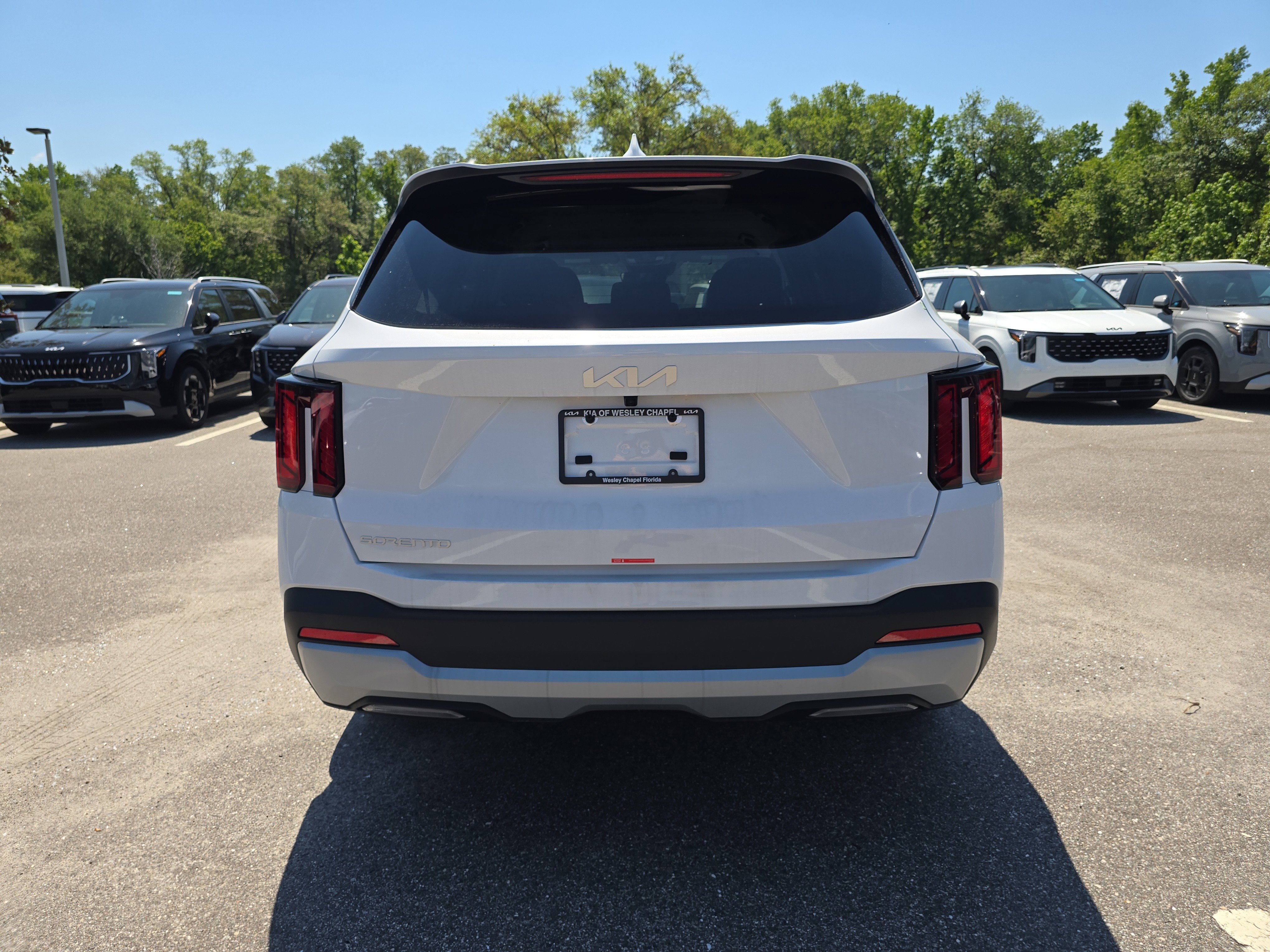 New 2026 Kia Sorento LX FWD image 7