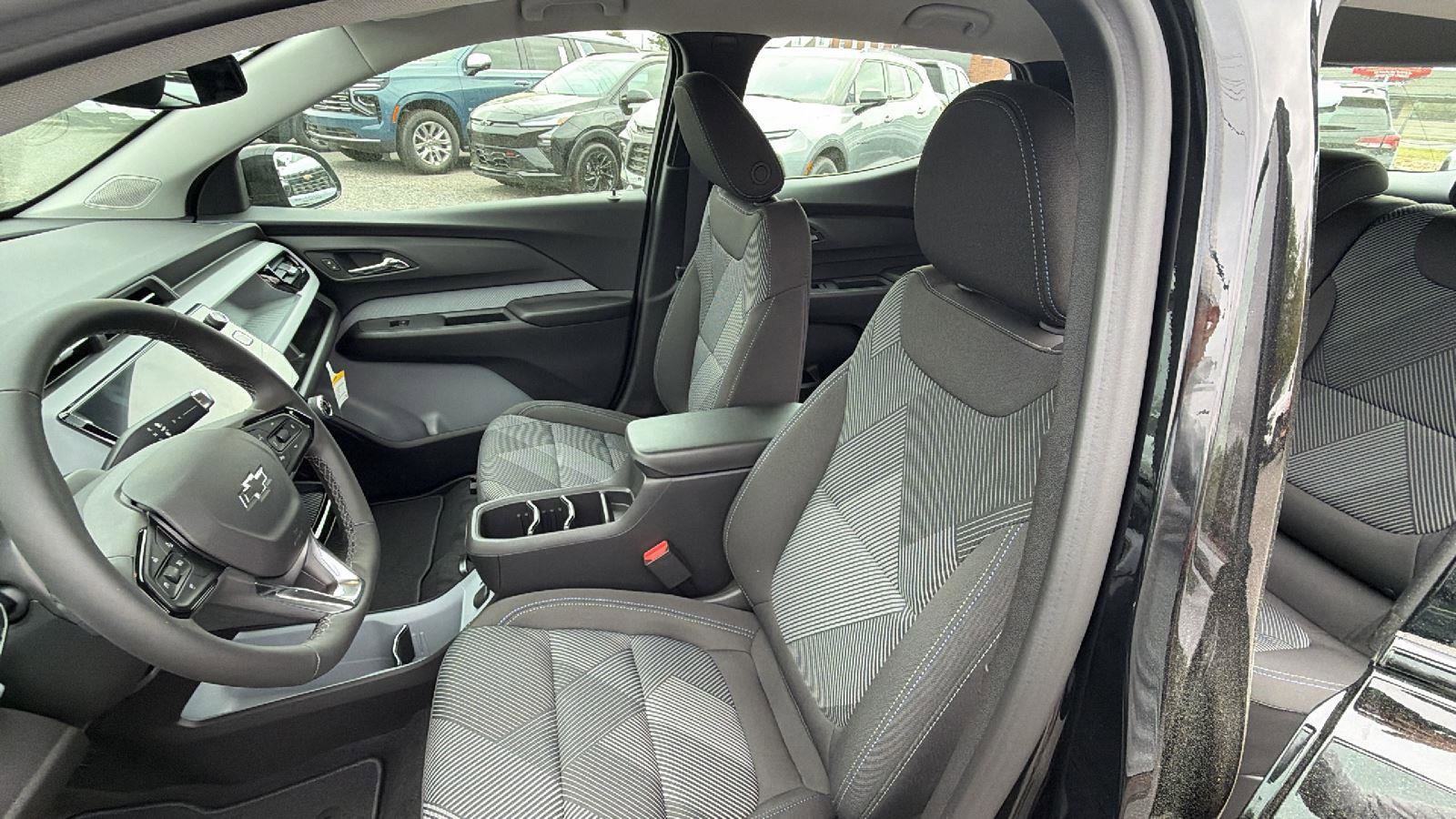 New 2027 Chevrolet Bolt LT w/ Comfort Package FWD image 14