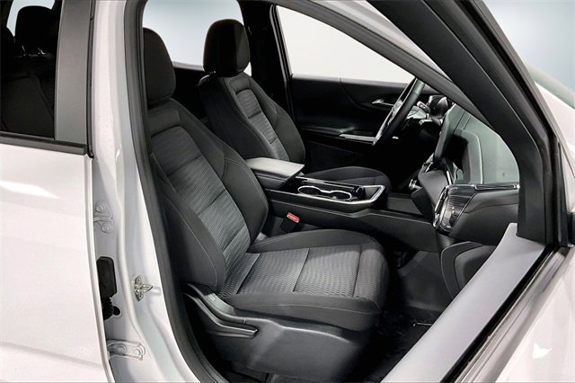 Used 2025 Chevrolet Equinox LT image 26