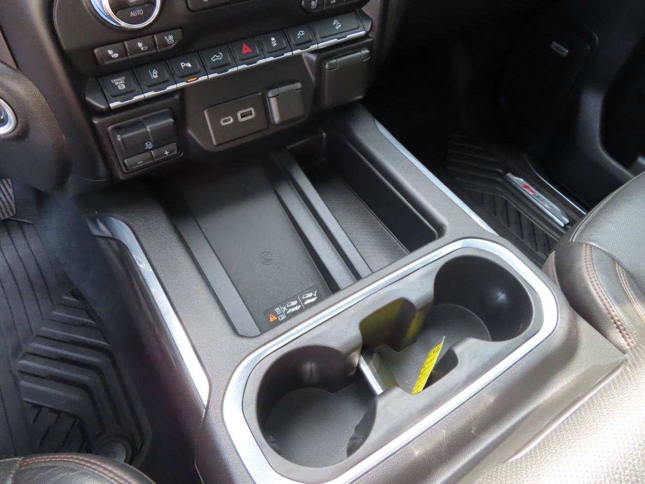 Used 2020 GMC Sierra 2500 AT4 w/ AT4 Premium Package AWD/4WD image 41