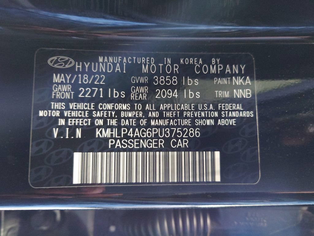 Certified 2023 Hyundai Elantra Limited FWD image 31