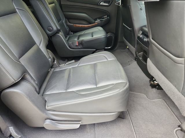 Used 2020 Chevrolet Suburban Premier RWD image 28