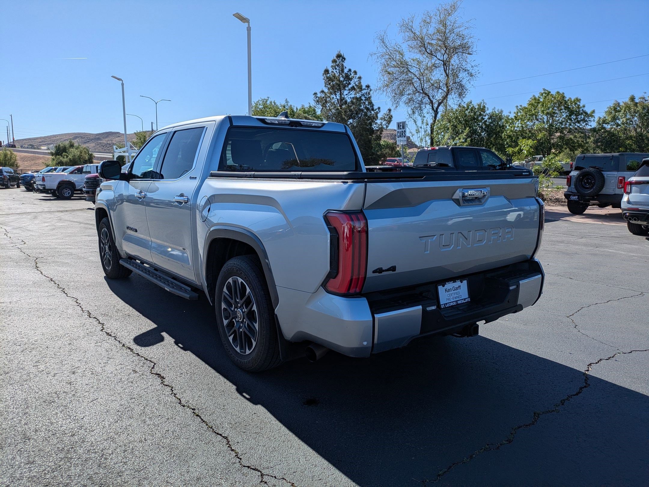Used 2023 Toyota Tundra Limited image 5