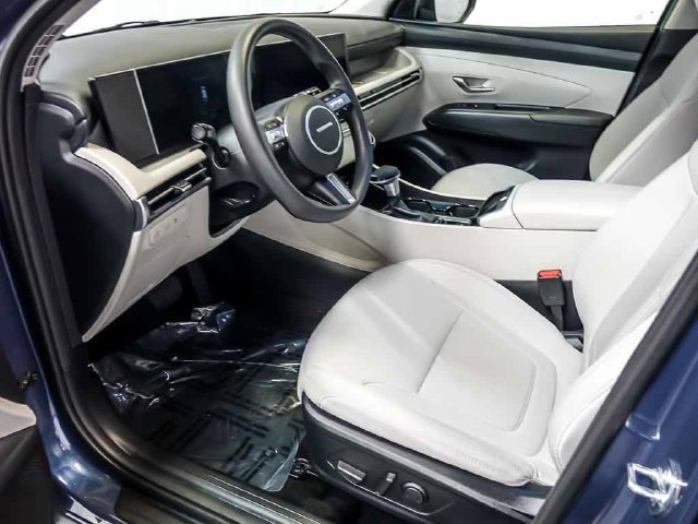 Used 2026 Hyundai Tucson SEL AWD/4WD image 13