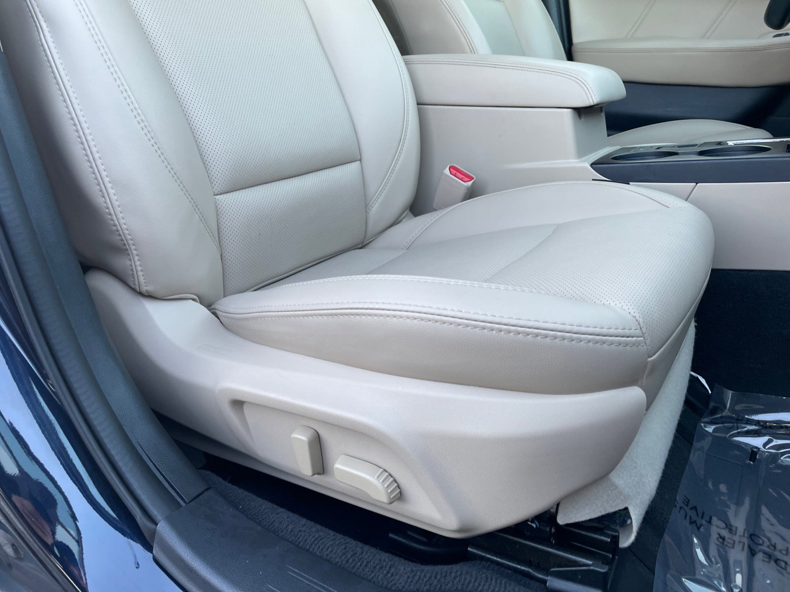 Used 2018 Subaru Outback 3.6R Limited image 30