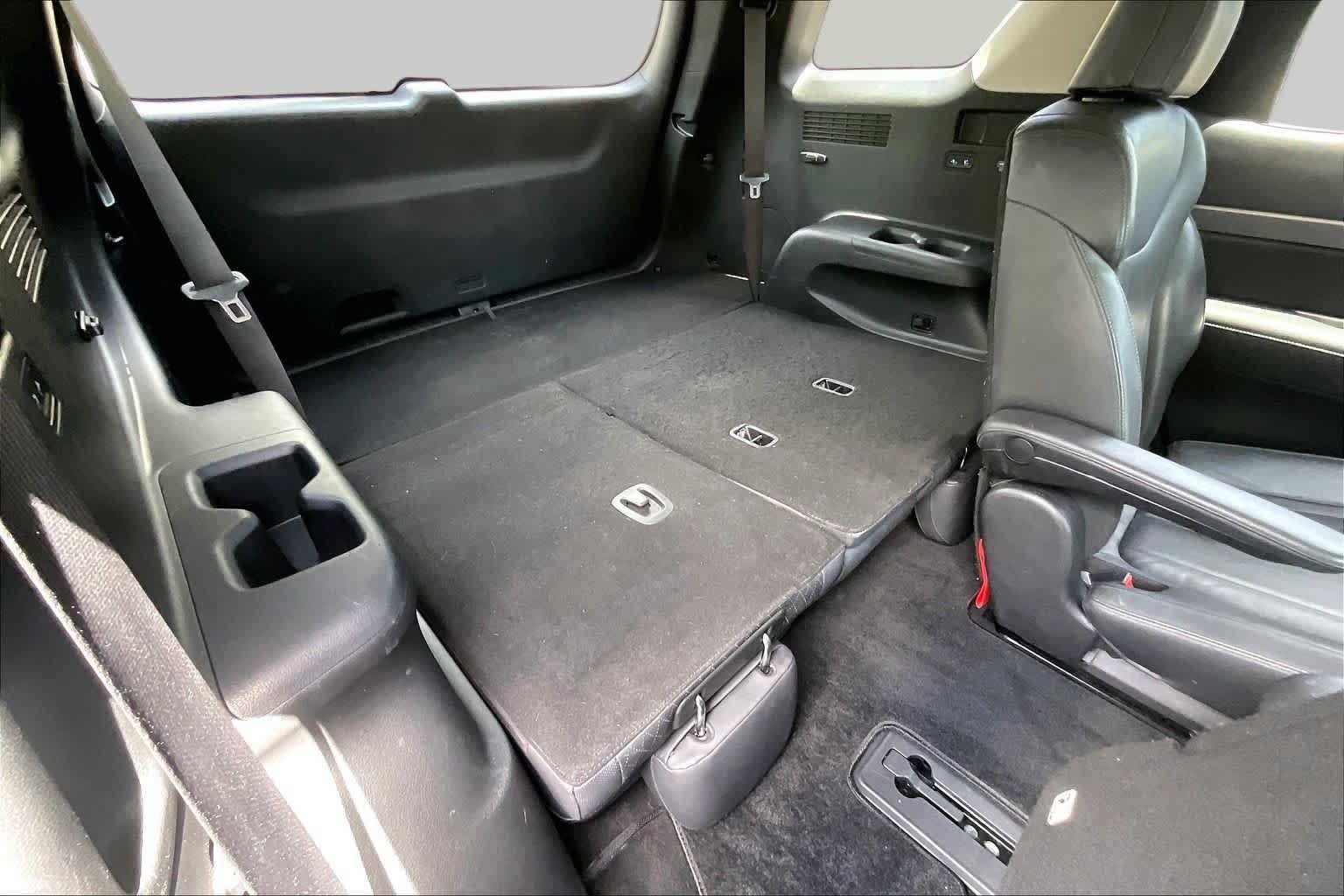 Used 2020 Hyundai Palisade SEL w/ Premium Package FWD image 29
