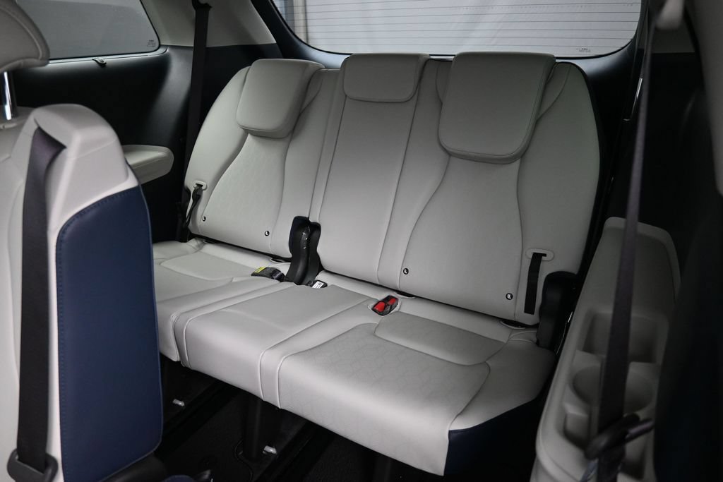 New 2026 Kia Carnival EX FWD image 20