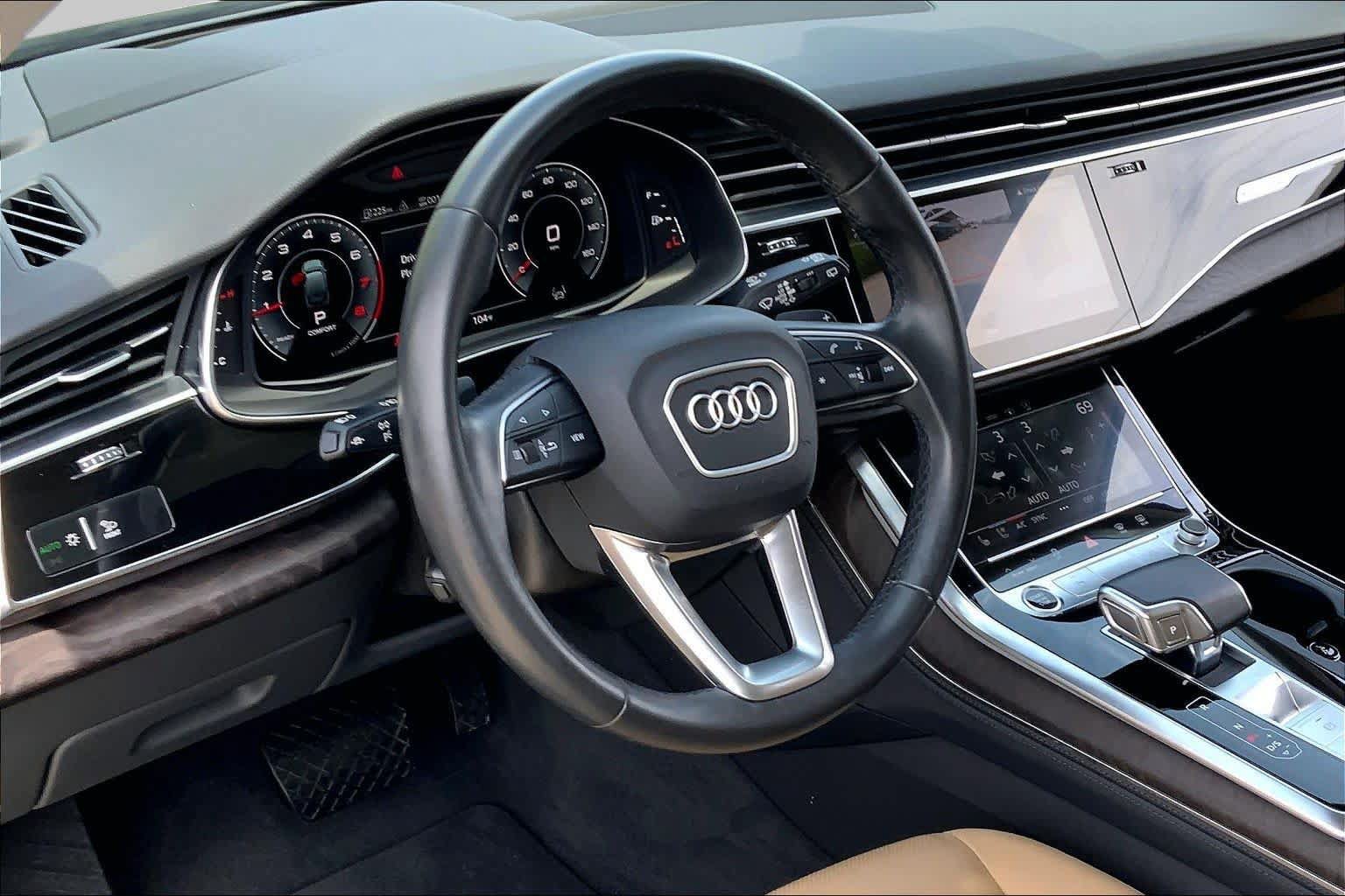 Used 2021 Audi Q7 3.0T Prestige AWD/4WD image 16