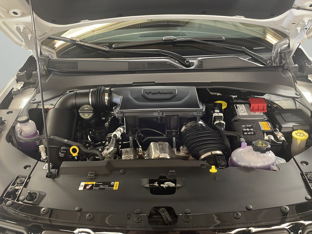 New 2026 Jeep Compass Latitude AWD/4WD image 18
