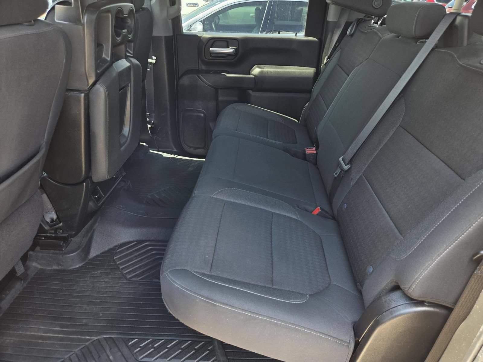 Used 2023 Chevrolet Silverado 2500 LT AWD/4WD image 11