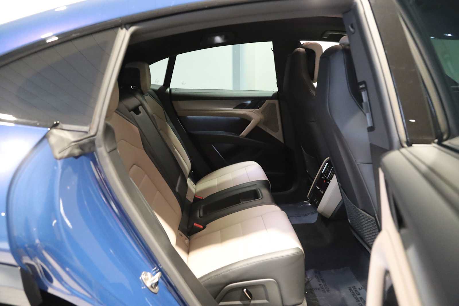 Used 2025 Audi Q7 3.0T Prestige w/ Prestige Package AWD/4WD image 43