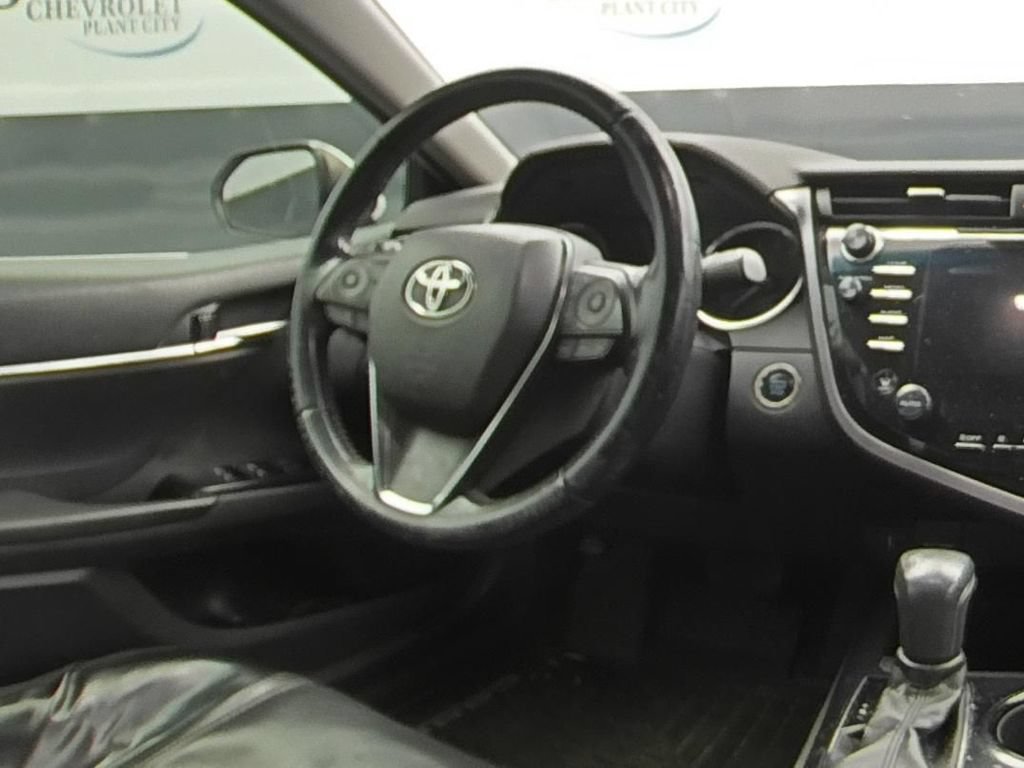 Used 2019 Toyota Camry SE w/ Audio Package FWD image 16
