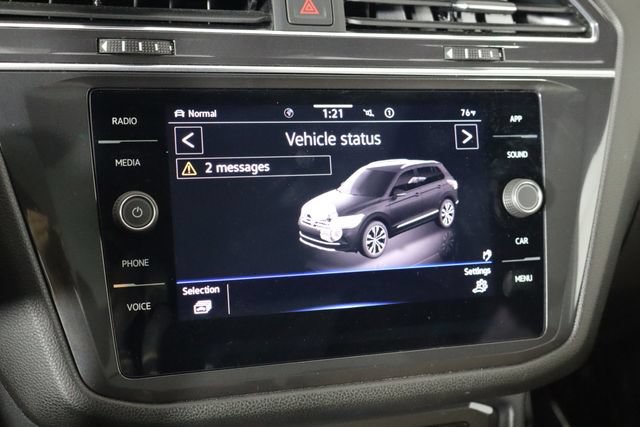 Used 2023 Volkswagen Tiguan SE R-Line AWD/4WD image 34
