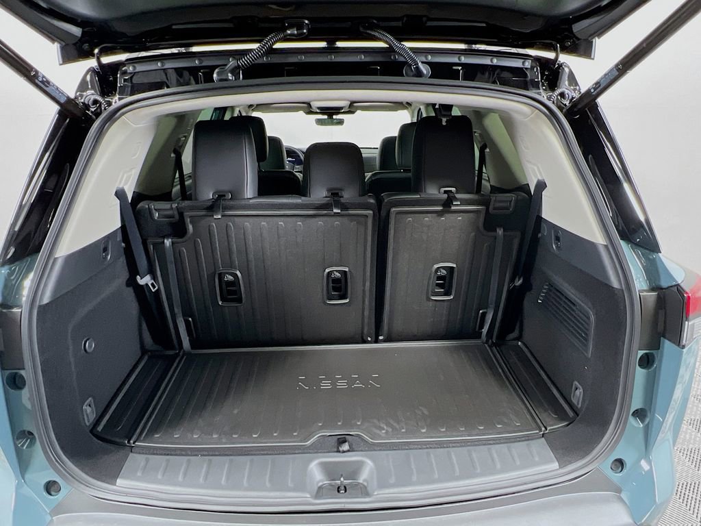 New 2026 Nissan Pathfinder Platinum image 24