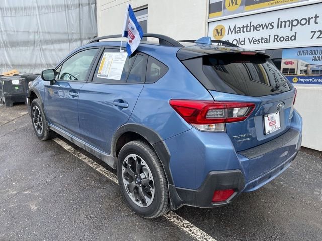 Used 2021 Subaru Crosstrek 2.0i Premium image 3