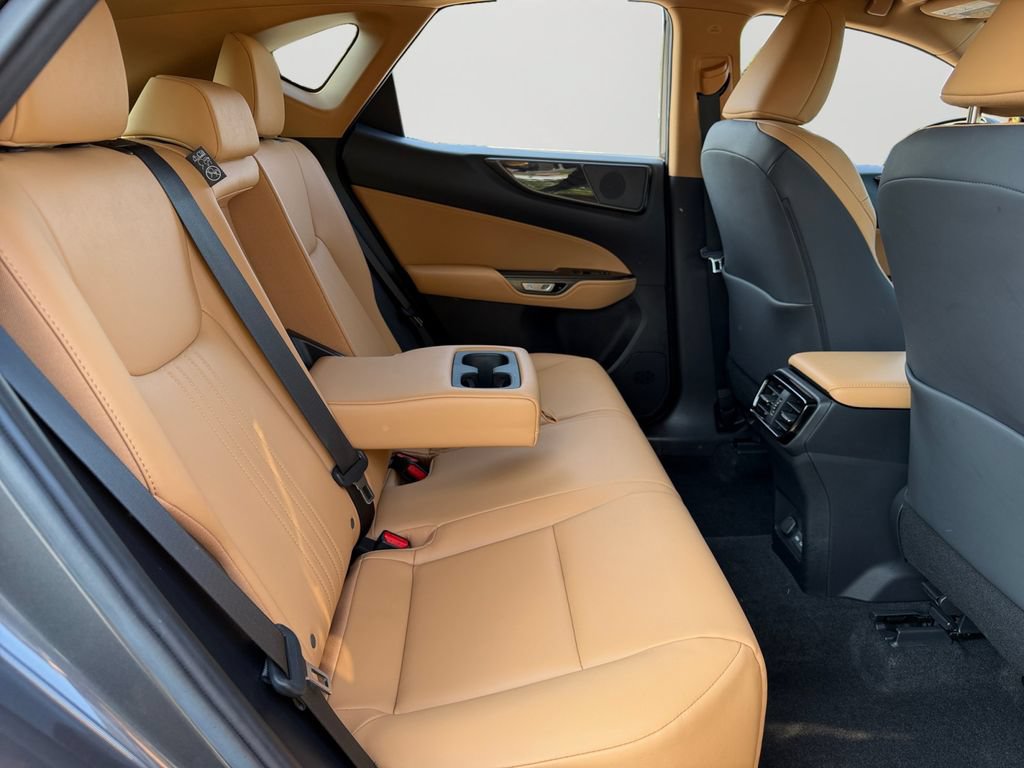 Certified 2023 Lexus NX 250 FWD image 9