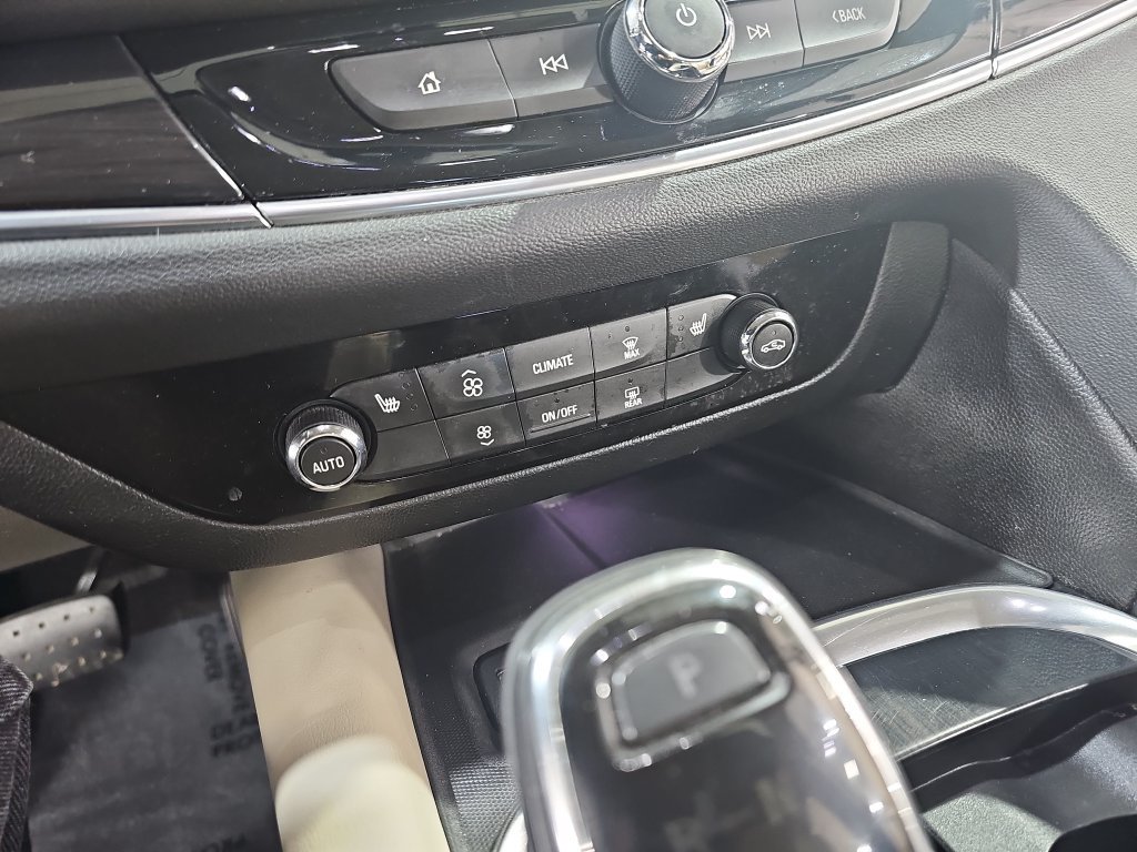 Used 2019 Buick Enclave Essence w/ Trailering Package, 5000 lbs. AWD/4WD image 26