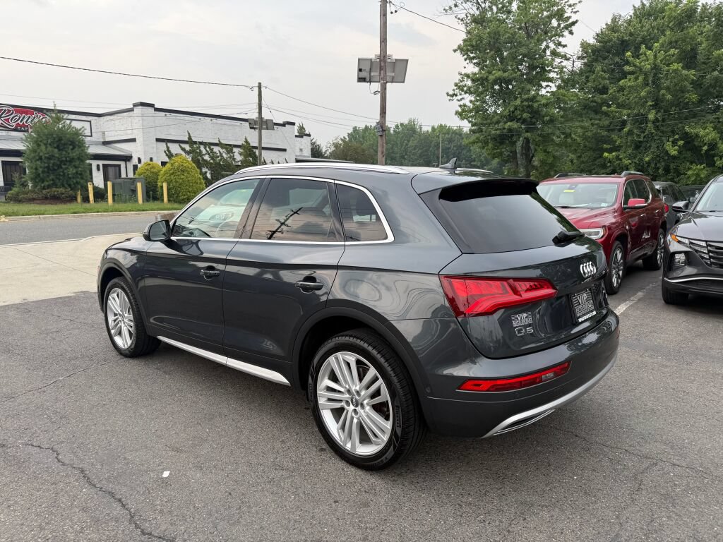 Used 2019 Audi Q5 Prestige w/ Prestige Package AWD/4WD image 5