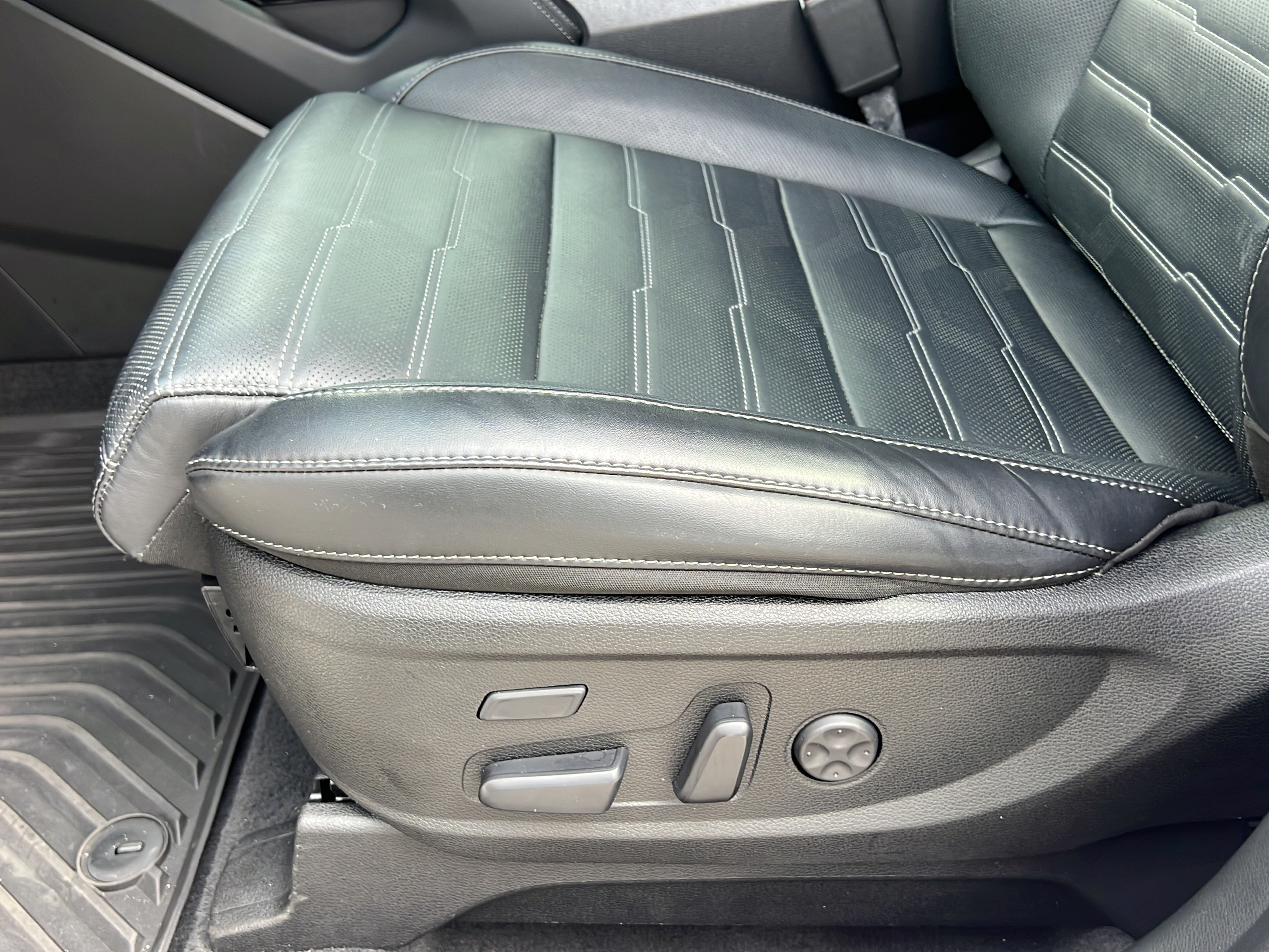 Certified 2024 Kia Telluride SX Prestige AWD/4WD image 17