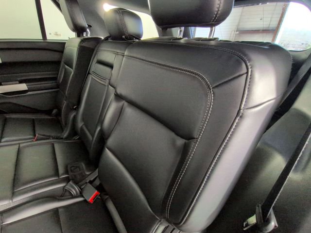 Used 2023 Ford Explorer XLT w/ Equipment Group 202A image 22