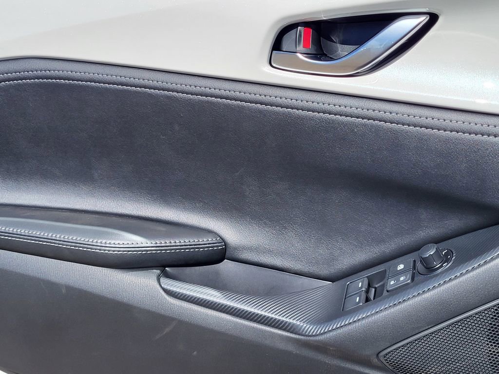 New 2025 MAZDA MX-5 Miata Club w/ Brembo/BBS Recaro Package image 16