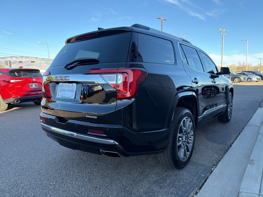 Used 2021 GMC Acadia Denali w/ Denali Technology Package image 5