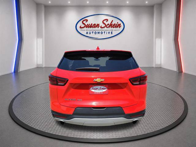 Used 2025 Chevrolet Blazer LT AWD/4WD image 6