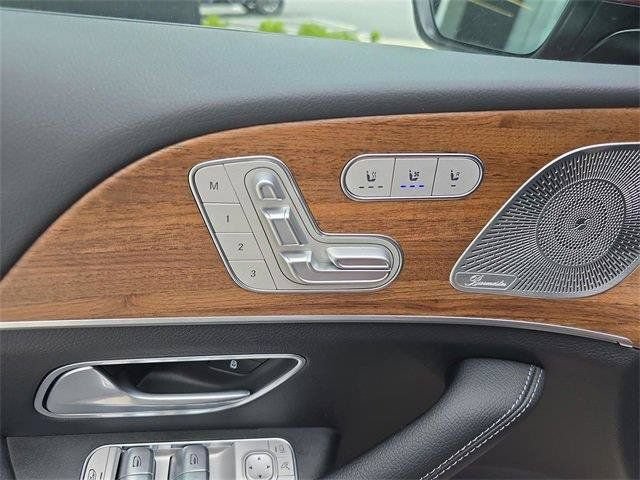 Certified 2025 Mercedes-Benz GLS 450 4MATIC image 22