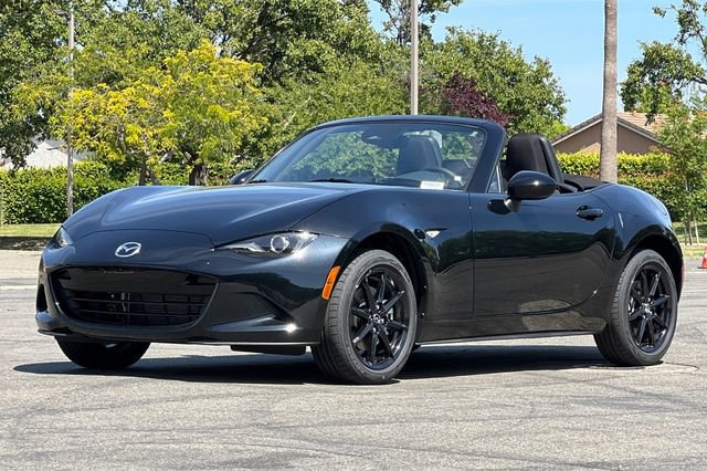 New 2026 MAZDA MX-5 Miata Sport RWD image 7