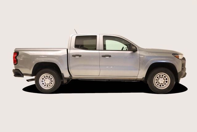 Used 2023 Chevrolet Colorado W/T image 4