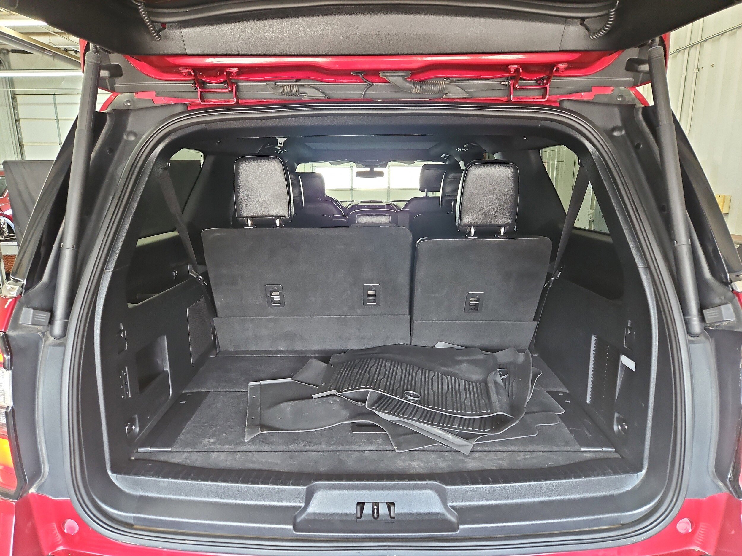 Used 2019 Ford Expedition Max Limited w/ Special Edition Package AWD/4WD image 15