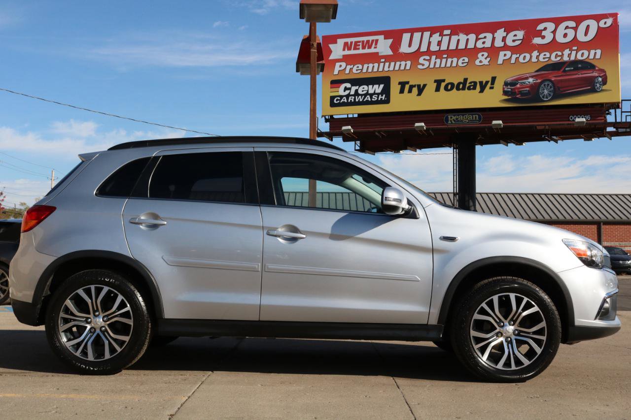 Used 2017 Mitsubishi Outlander Sport SEL AWD/4WD image 7