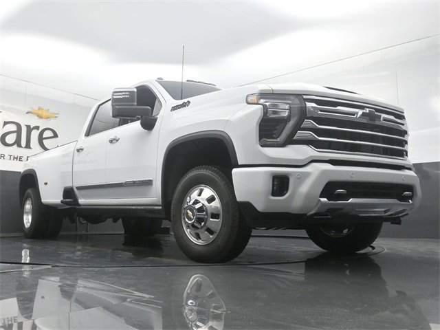 New 2026 Chevrolet Silverado 3500 High Country w/ High Country Premium Package image 3