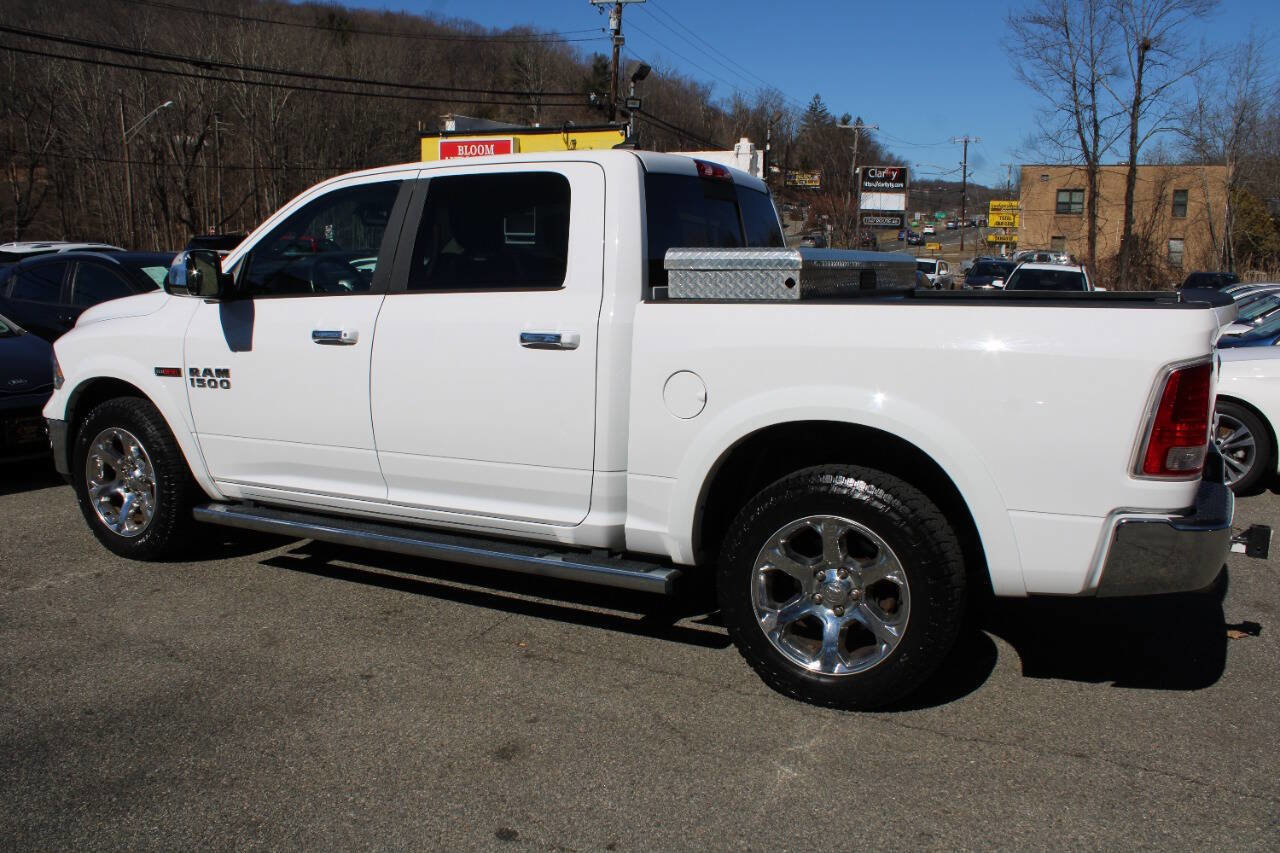 Used 2017 RAM 1500 Laramie w/ Convenience Group image 11