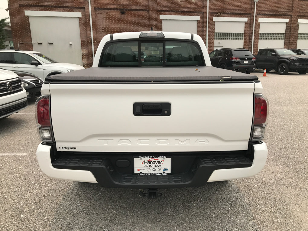Used 2018 Toyota Tacoma SR w/ SR Convenience Package RWD image 6