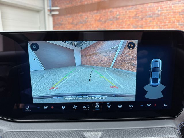 Used 2025 Ford Mustang Dark Horse image 20