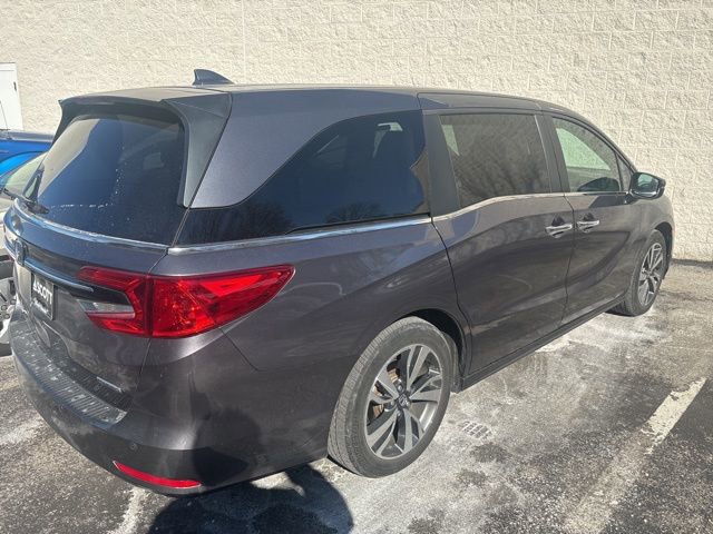 Used 2023 Honda Odyssey Touring image 3