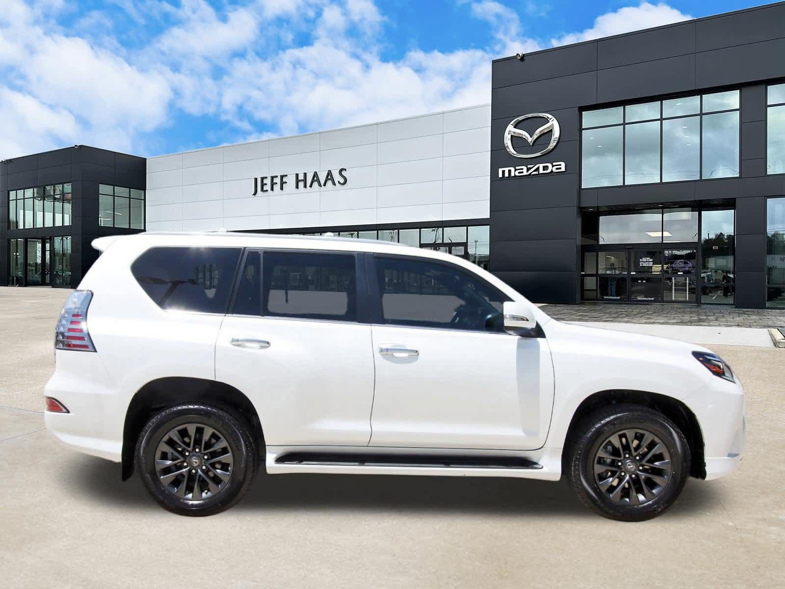 Used 2023 Lexus GX 460 Premium w/ Premium Package AWD/4WD image 5