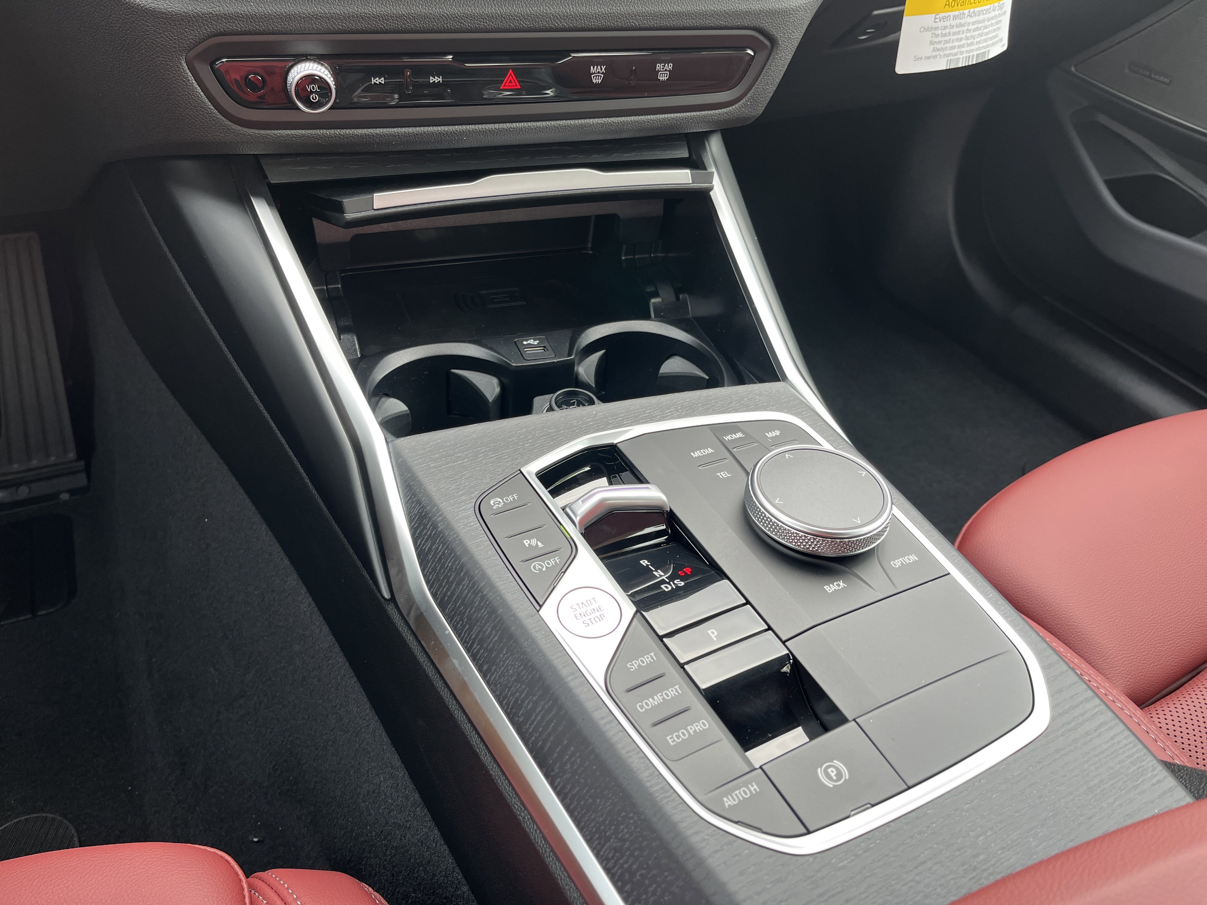 New 2026 BMW 330i Sedan w/ Premium Package RWD image 12