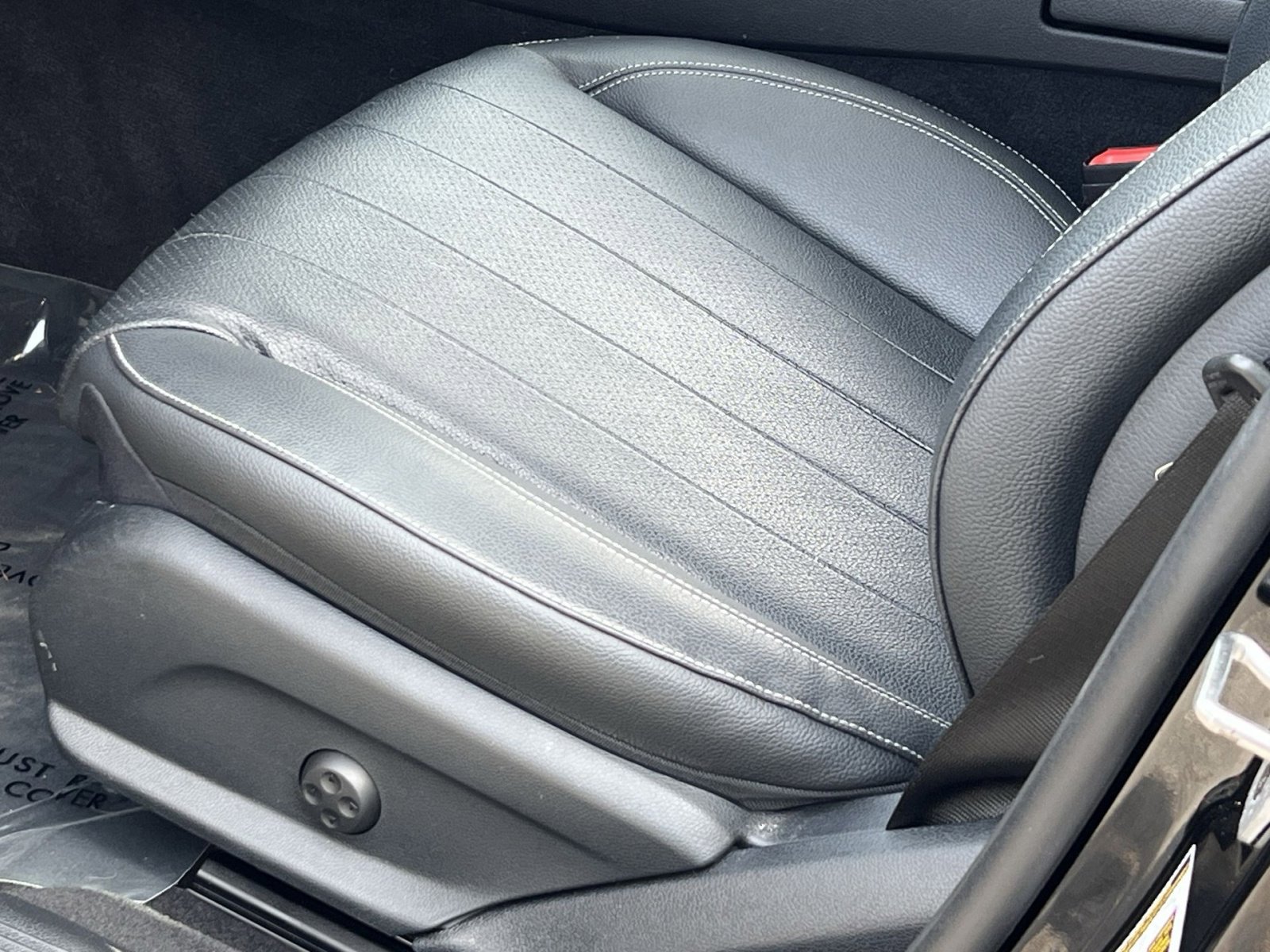 Certified 2021 Mercedes-Benz E 350 4MATIC Sedan w/ Premium Package image 12