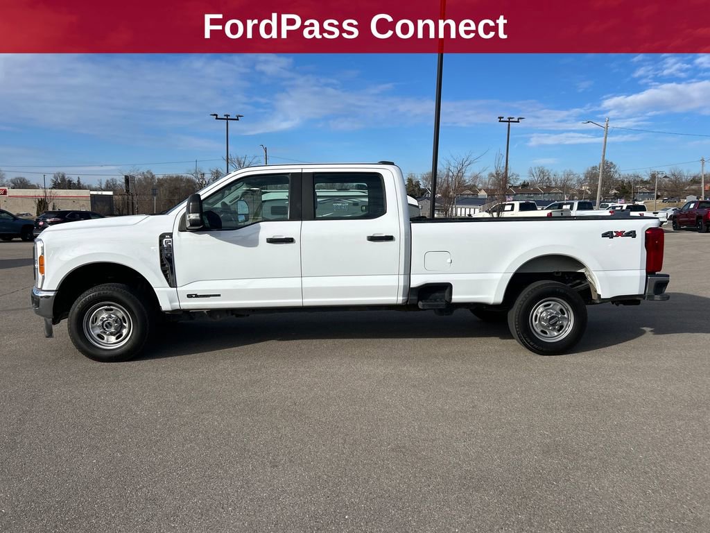 Used 2023 Ford F350 XL w/ XL Chrome Package AWD/4WD image 2